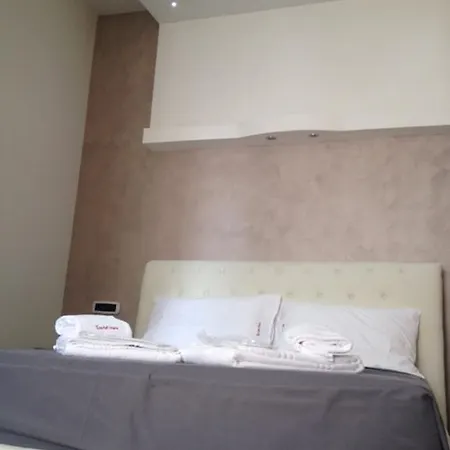 Angioini Apartahotel