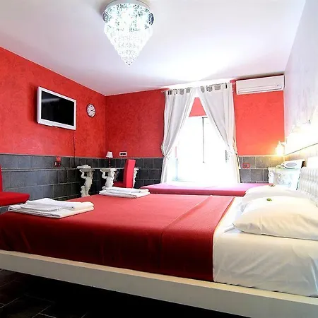 Angioini Apart-hotel Nápoles